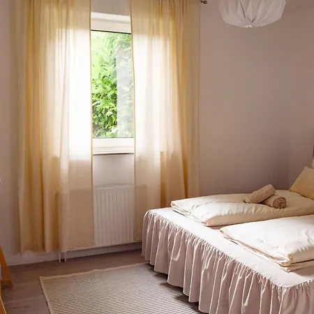 Leonidas - Ihr Feines 2 Schlafzimmer In Der Innenstadt * Detmold