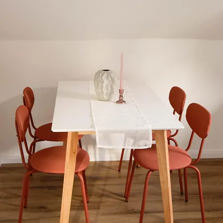 Leonidas - Boutique Stadthaus Mit 2 - Ganzes Haus Buchbar * Detmold