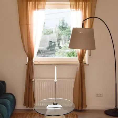 Leonidas - Boutique Stadthaus Mit 2 - Ganzes Haus Buchbar 代特莫尔德