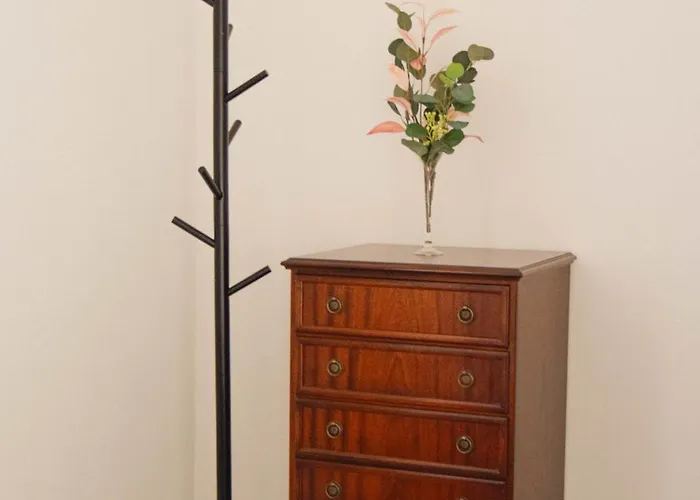 Appartamento Leonidas - Boutique Stadthaus Mit 2 - Ganzes Haus Buchbar *