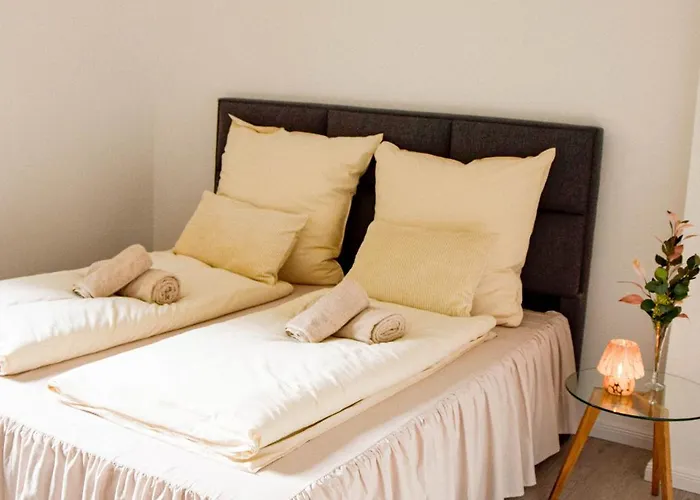 Apartament Leonidas - Boutique Stadthaus Mit 2 - Ganzes Haus Buchbar Detmold