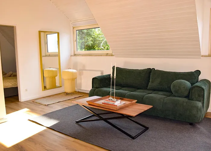 Apartament Leonidas - Boutique Stadthaus Mit 2 - Ganzes Haus Buchbar *