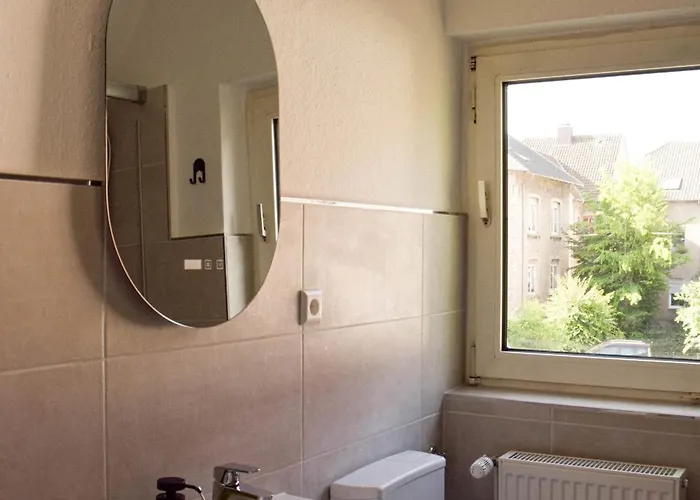 Leonidas - Boutique Stadthaus Mit 2 - Ganzes Haus Buchbar Apartament *